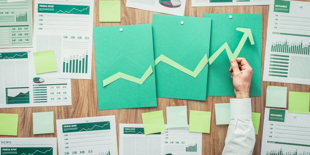 ¿Qué es la tecnología verde? Imagen que describe un proceso creativo en color verde.